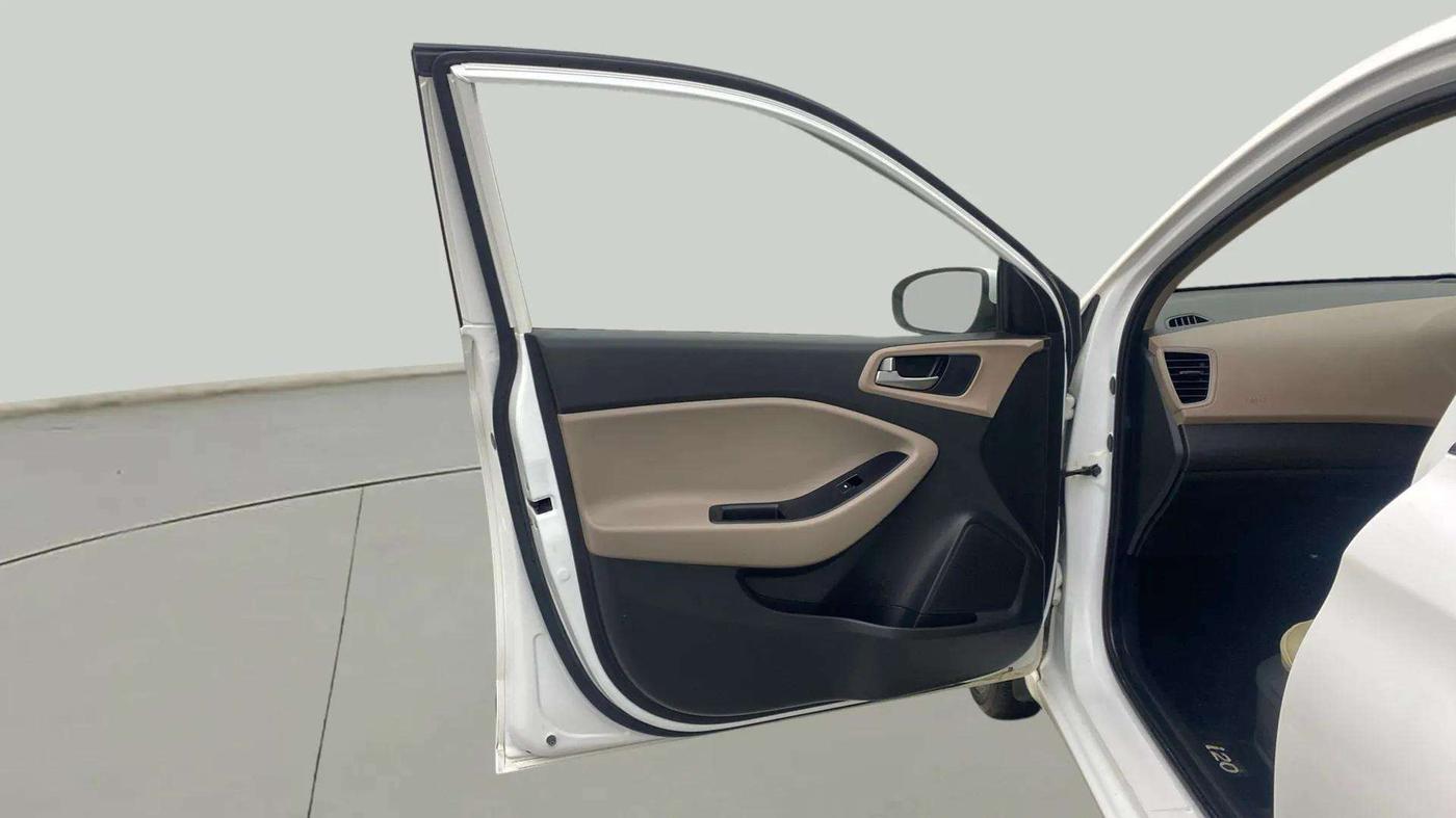 2018 Hyundai Elite i20 ASTA 1.2 (O), Petrol, Manual, 31,204 km, LHS Front Door