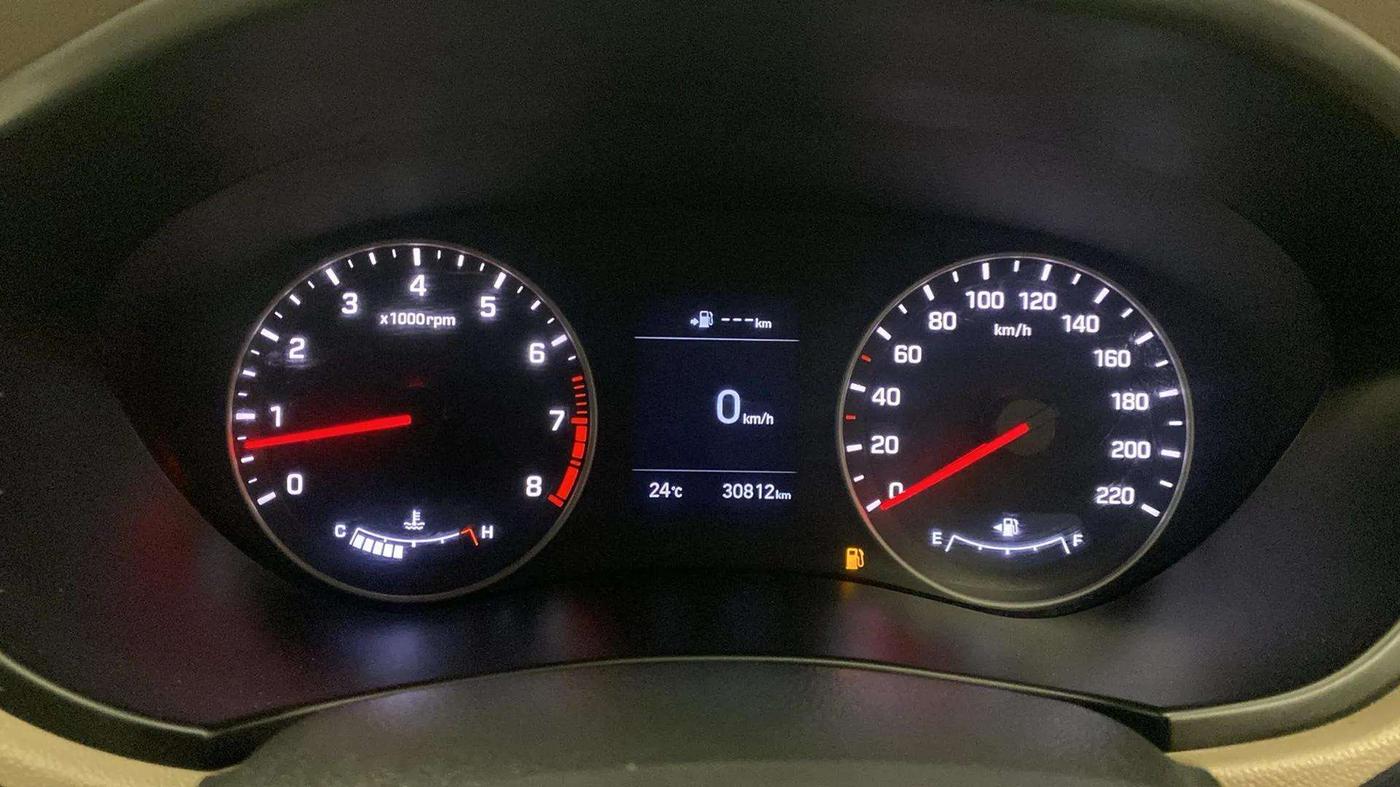 2018 Hyundai Elite i20 ASTA 1.2 (O), Petrol, Manual, 31,204 km, Odometer Image