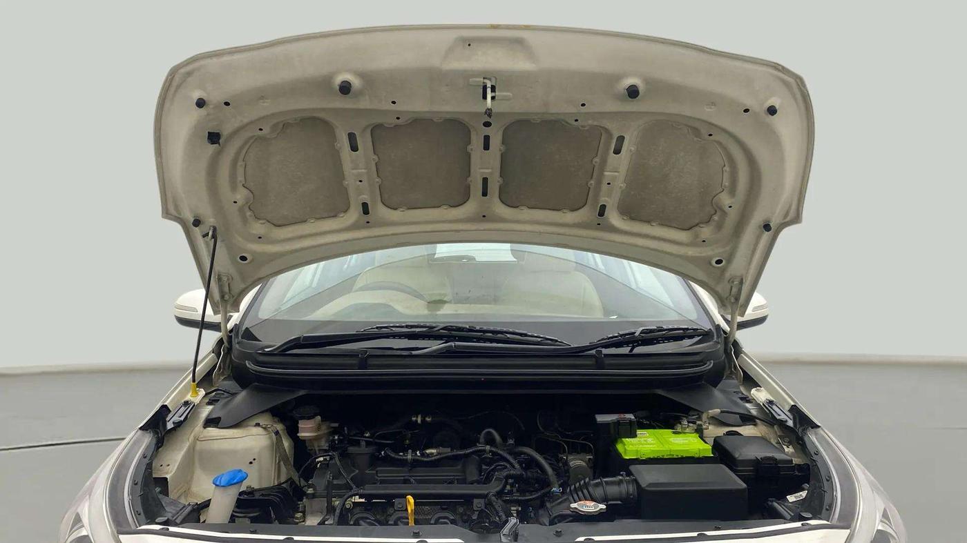 2018 Hyundai Elite i20 ASTA 1.2 (O), Petrol, Manual, 31,204 km, Open Bonet