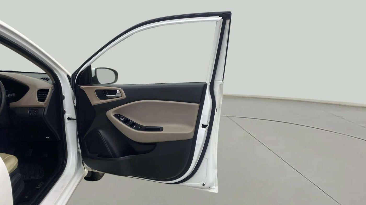 2018 Hyundai Elite i20 ASTA 1.2 (O), Petrol, Manual, 31,204 km, RHS Front Door