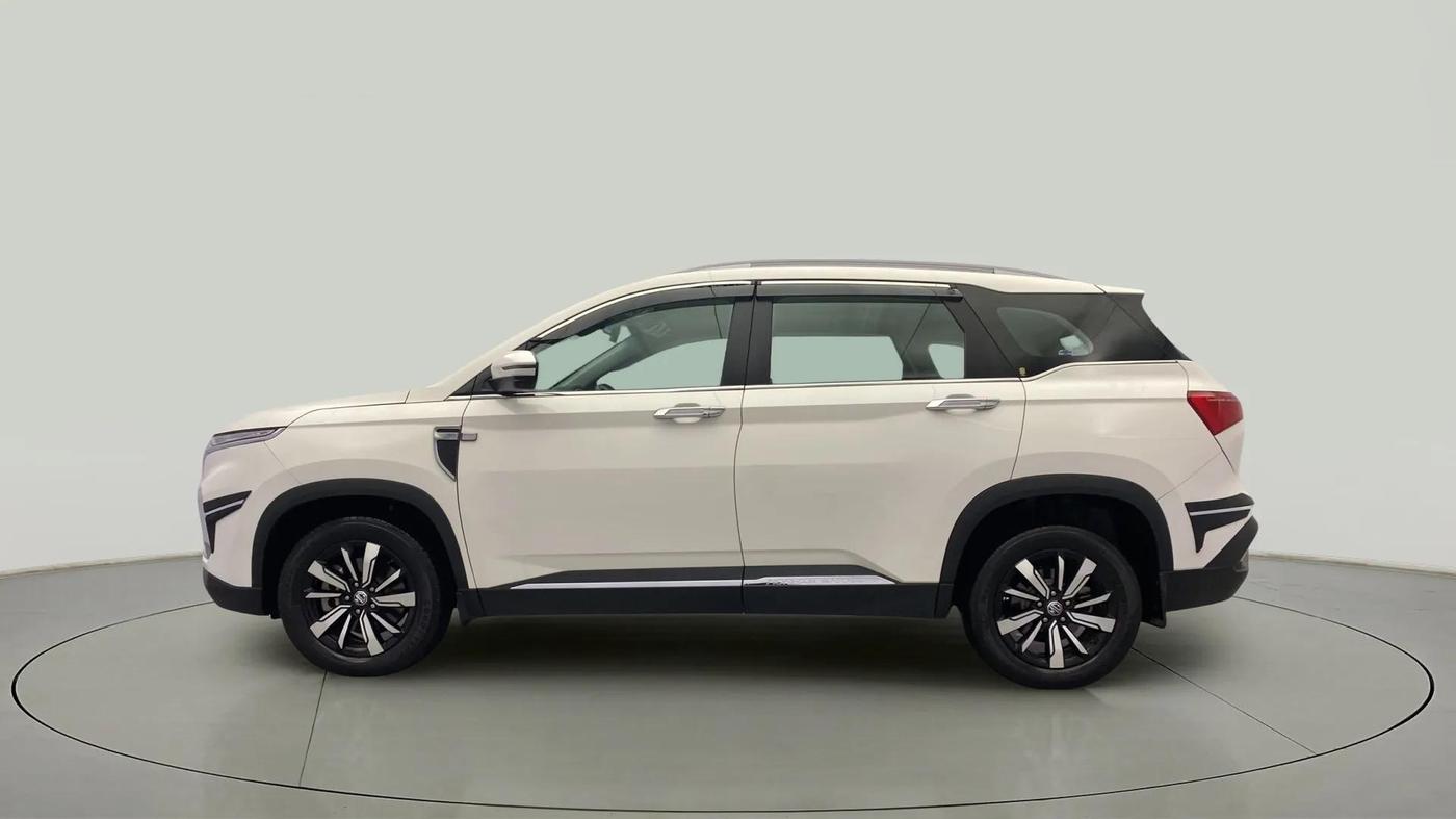 2019 MG HECTOR SHARP 2.0 DIESEL, Diesel, Manual, 30,817 km, Left Side