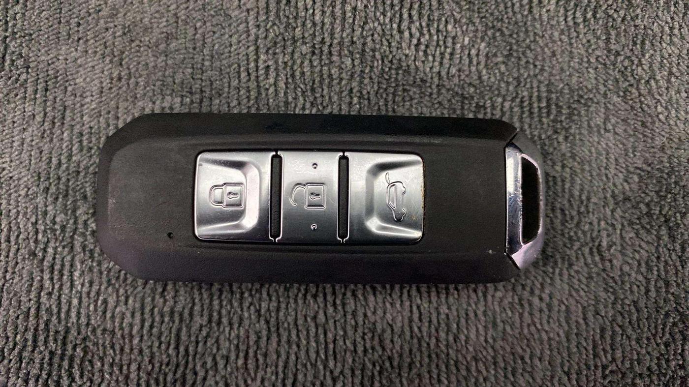 2019 MG HECTOR SHARP 2.0 DIESEL, Diesel, Manual, 30,817 km, Key Close Up