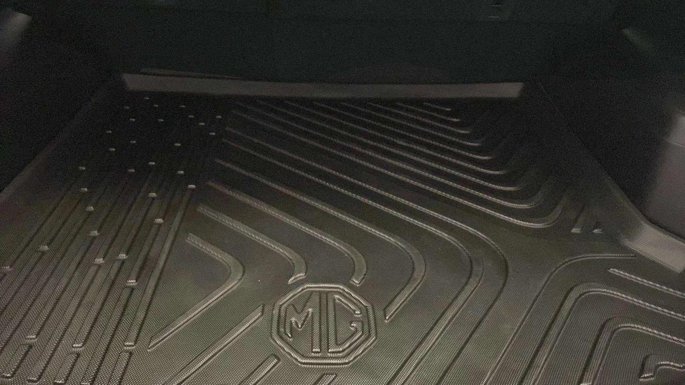 2019 MG HECTOR SHARP 2.0 DIESEL, Diesel, Manual, 30,817 km, Boot Inside