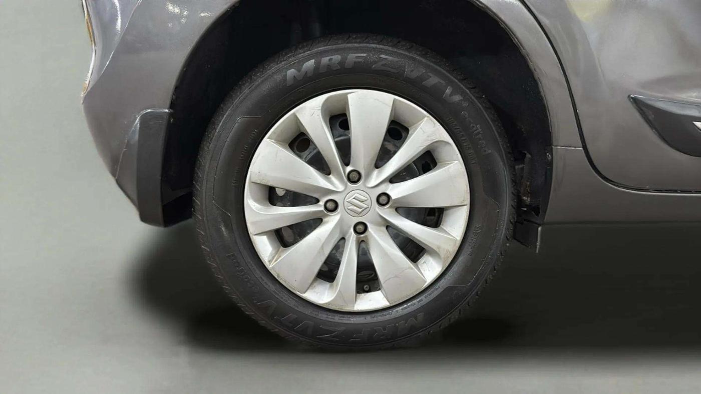 2017 Maruti Baleno DELTA PETROL 1.2, Petrol, Manual, 43,018 km, Right Rear Wheel