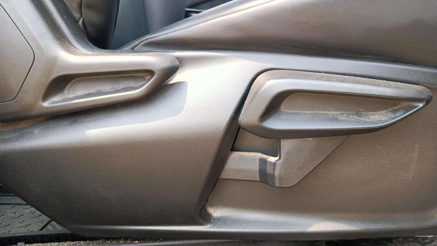2022 Tata NEXON XZ PLUS (O) PETROL DARK EDITION, Petrol, Manual, 62,794 km, Driver Side Adjustment Panel