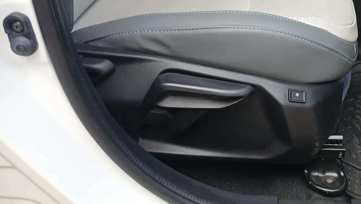 2024 Tata NEXON EV EMPOWERED LONG RANGE, Electric, Automatic, 29,720 km, Driver Side Adjustment Panel