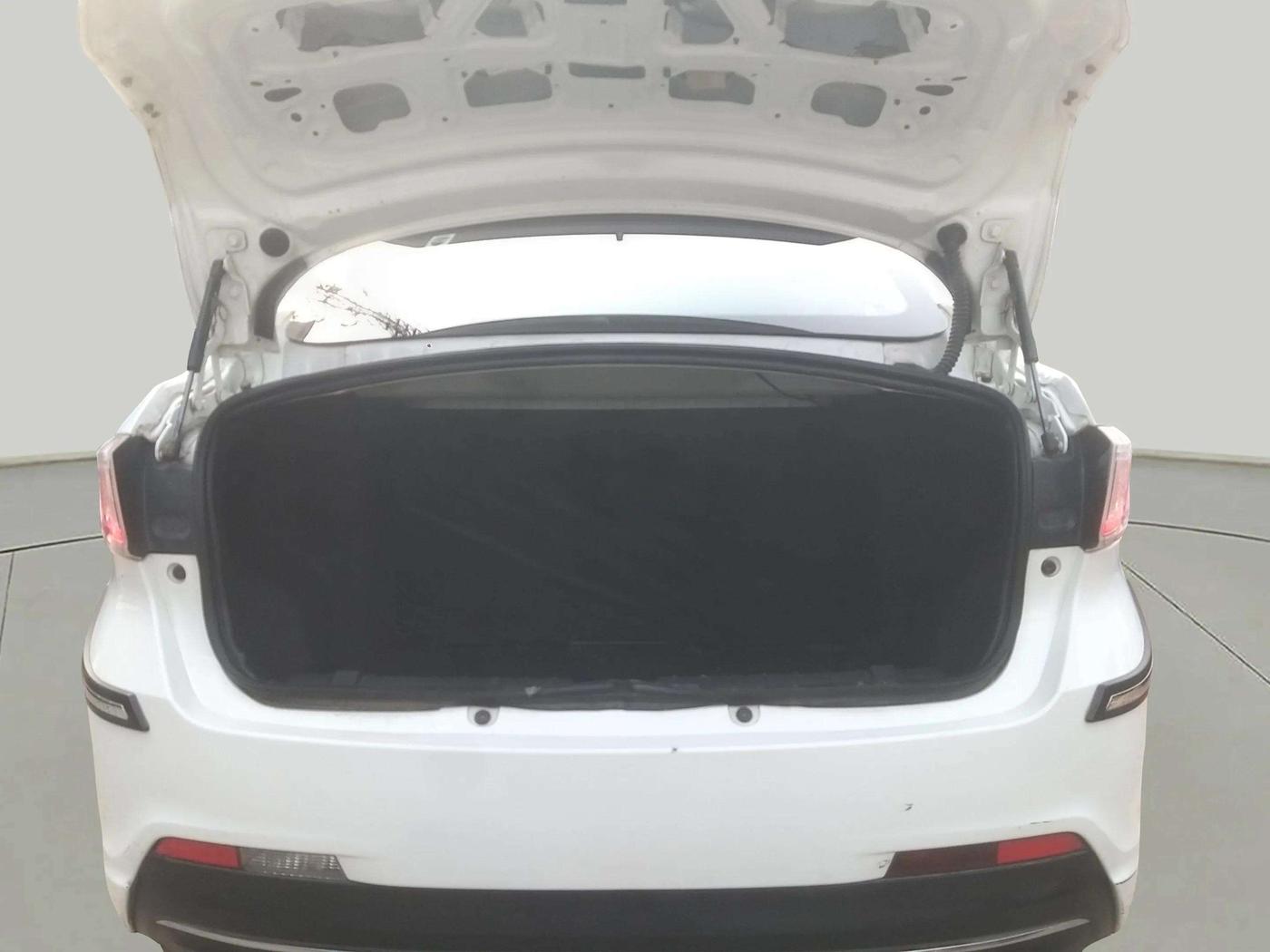 2021 Tata TIGOR XZ PLUS PETROL, Petrol, Manual, 42,598 km, Boot Door Open
