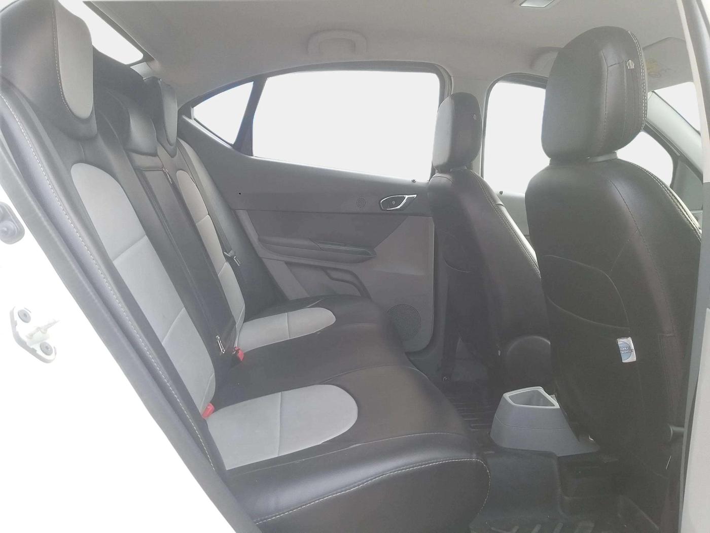 2021 Tata TIGOR XZ PLUS PETROL, Petrol, Manual, 42,598 km, Right Side Rear Door Cabin