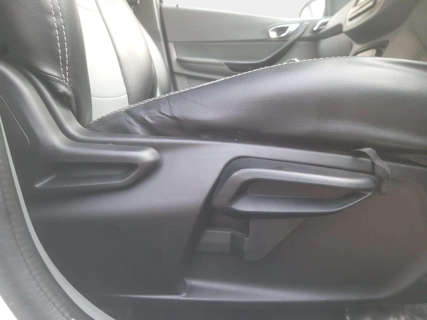 2021 Tata TIGOR XZ PLUS PETROL, Petrol, Manual, 42,598 km, Driver Side Adjustment Panel