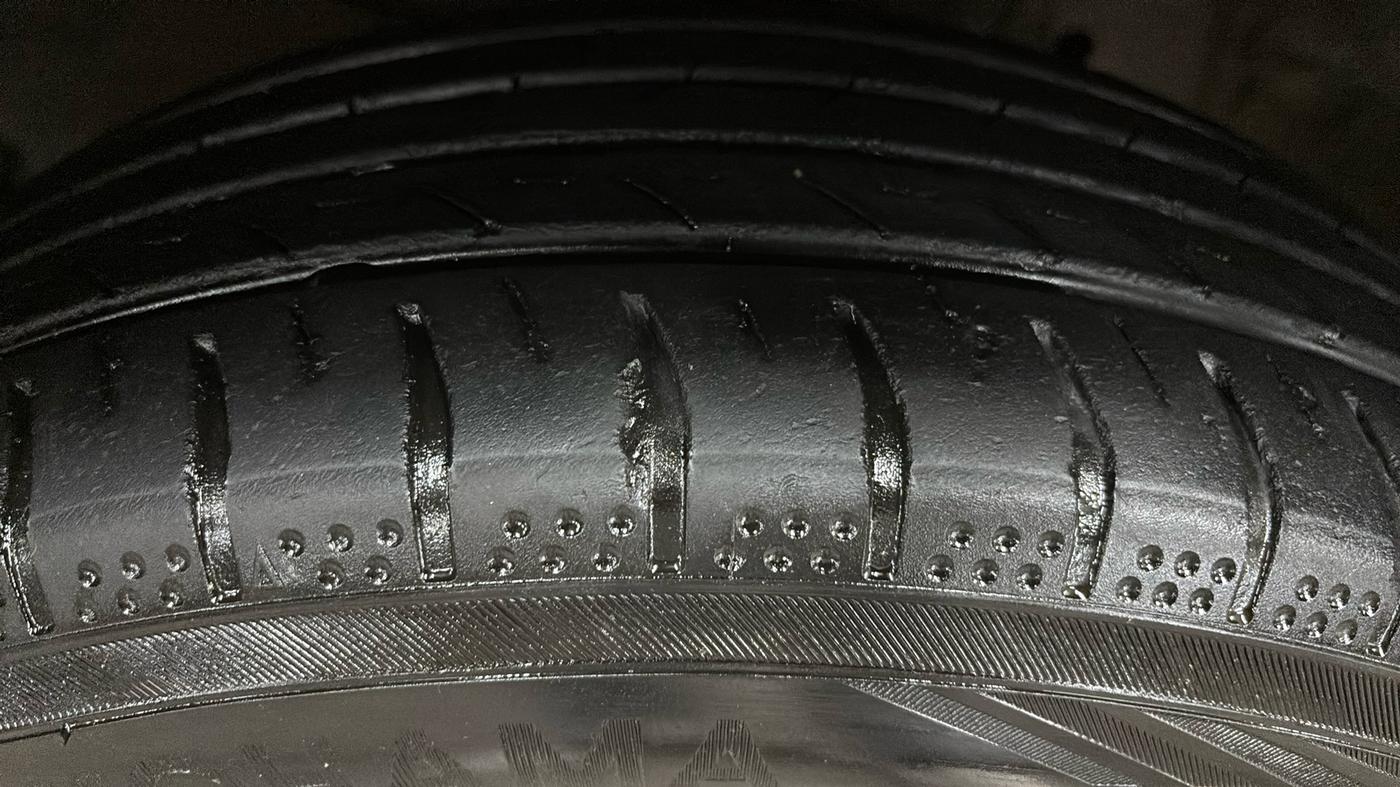 2019 Maruti Swift VXI, Petrol, Manual, 1,111 km, Right Rear Tyre Tread