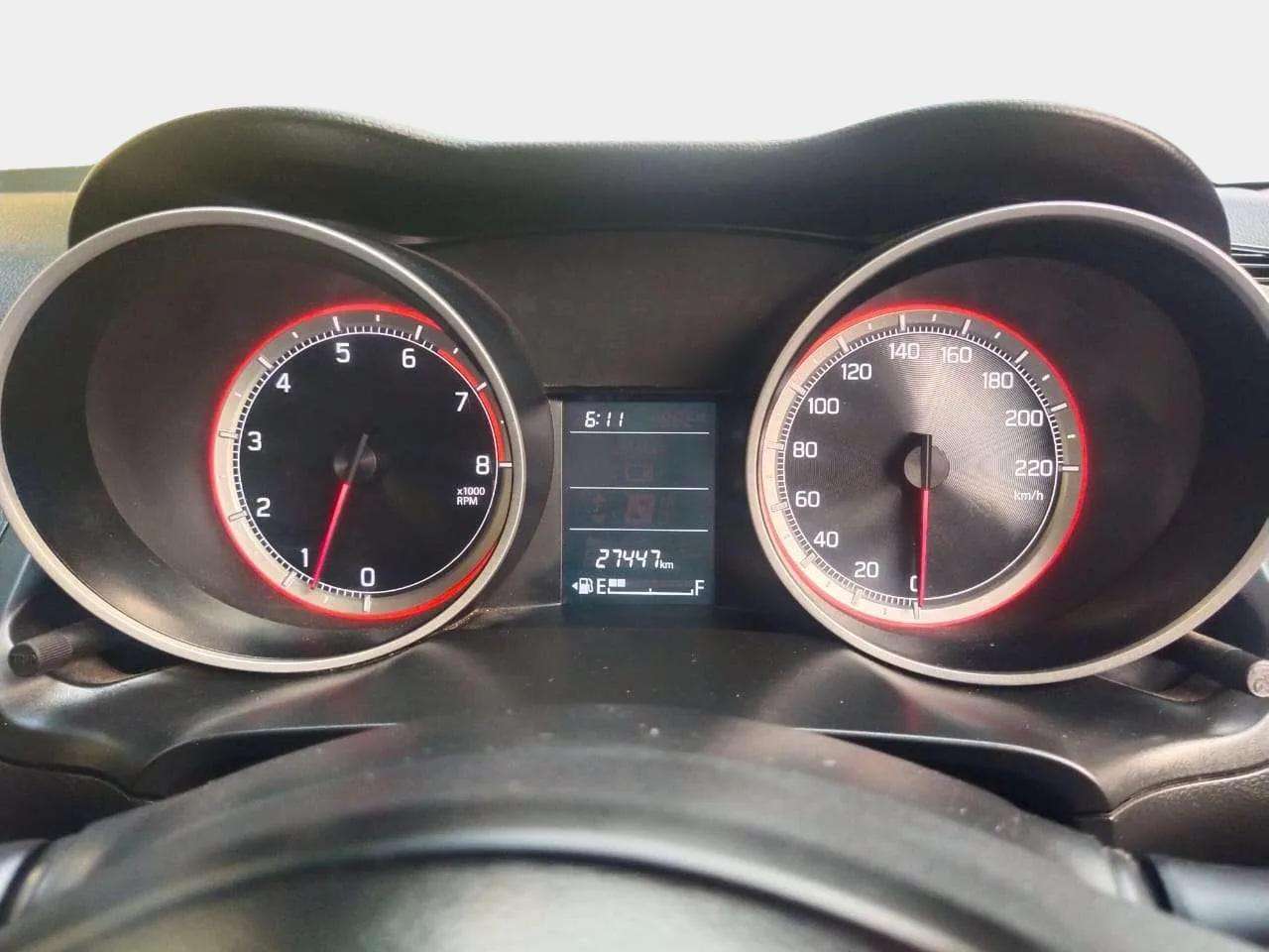2019 Maruti Swift VXI, Petrol, Manual, 1,111 km, Odometer Image