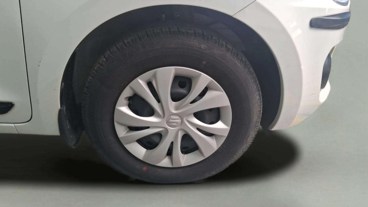 2019 Maruti Swift VXI, Petrol, Manual, 1,111 km, Right Rear Wheel