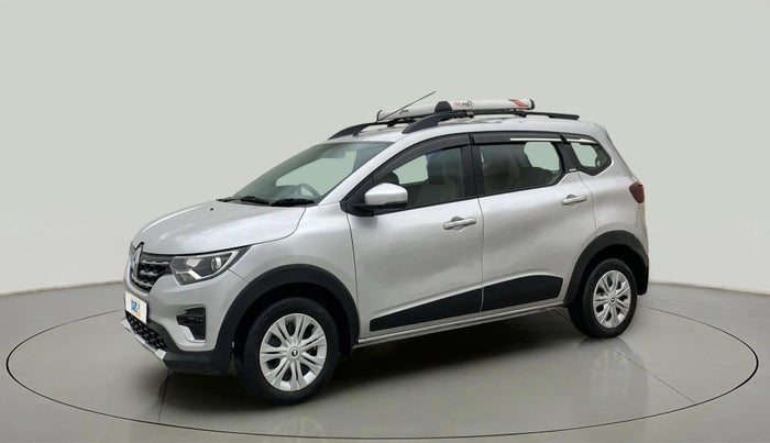 2021 Renault TRIBER RXZ, Petrol, Manual, 70,866 km, Left Front Diagonal