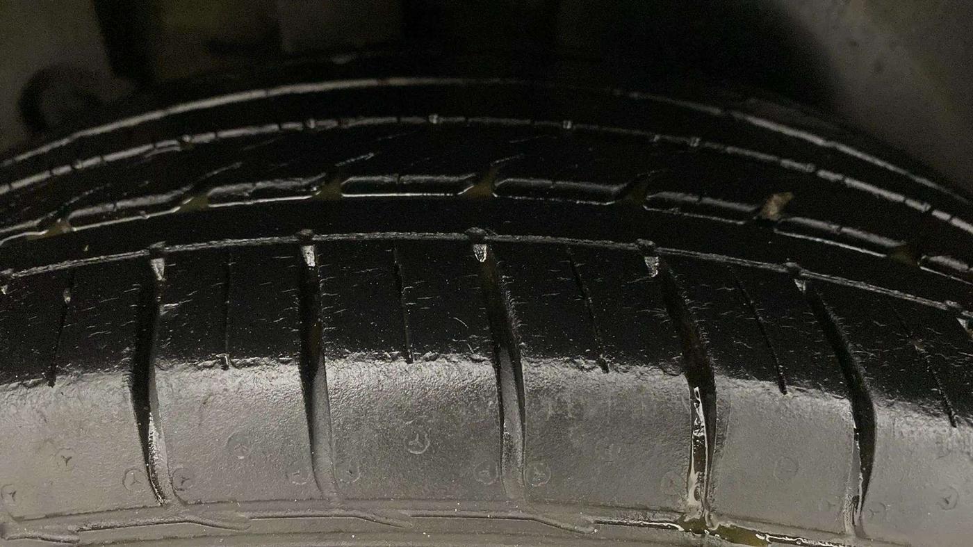 2019 KIA SELTOS GTX AT 1.4 PETROL, Petrol, Automatic, 17,940 km, Right Rear Tyre Tread