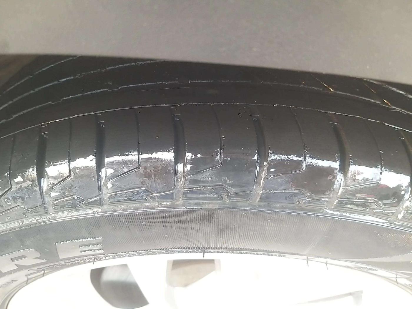 2021 Hyundai Creta SX EXECUTIVE 1.5 PETROL, Petrol, Manual, 33,085 km, Right Front Tyre Tread