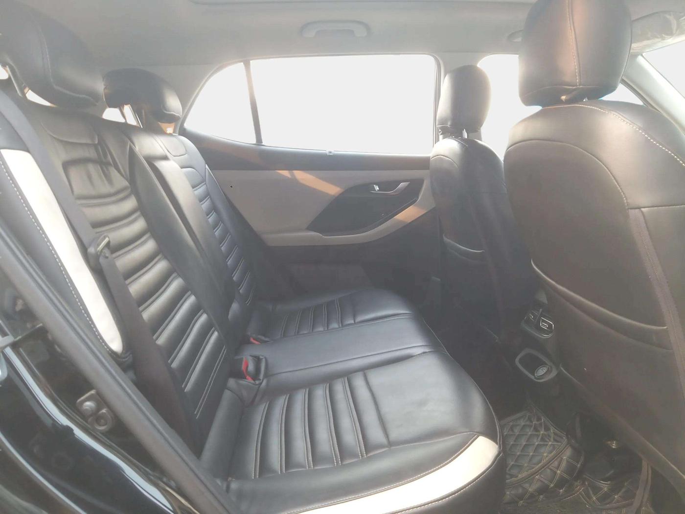 2021 Hyundai Creta SX EXECUTIVE 1.5 PETROL, Petrol, Manual, 33,085 km, Right Side Rear Door Cabin
