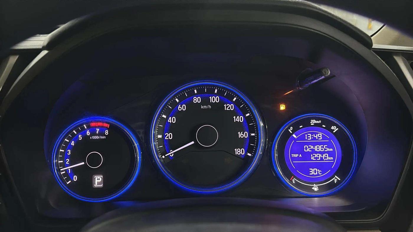 2016 Honda Amaze 1.2L I-VTEC VX AT, Petrol, Automatic, 24,912 km, Odometer Image