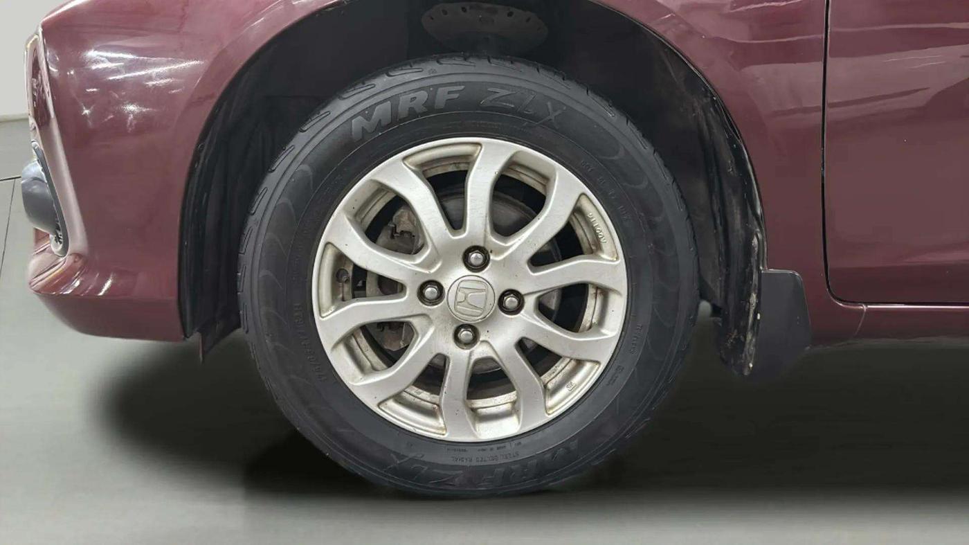 2016 Honda Amaze 1.2L I-VTEC VX AT, Petrol, Automatic, 24,912 km, Left Front Wheel