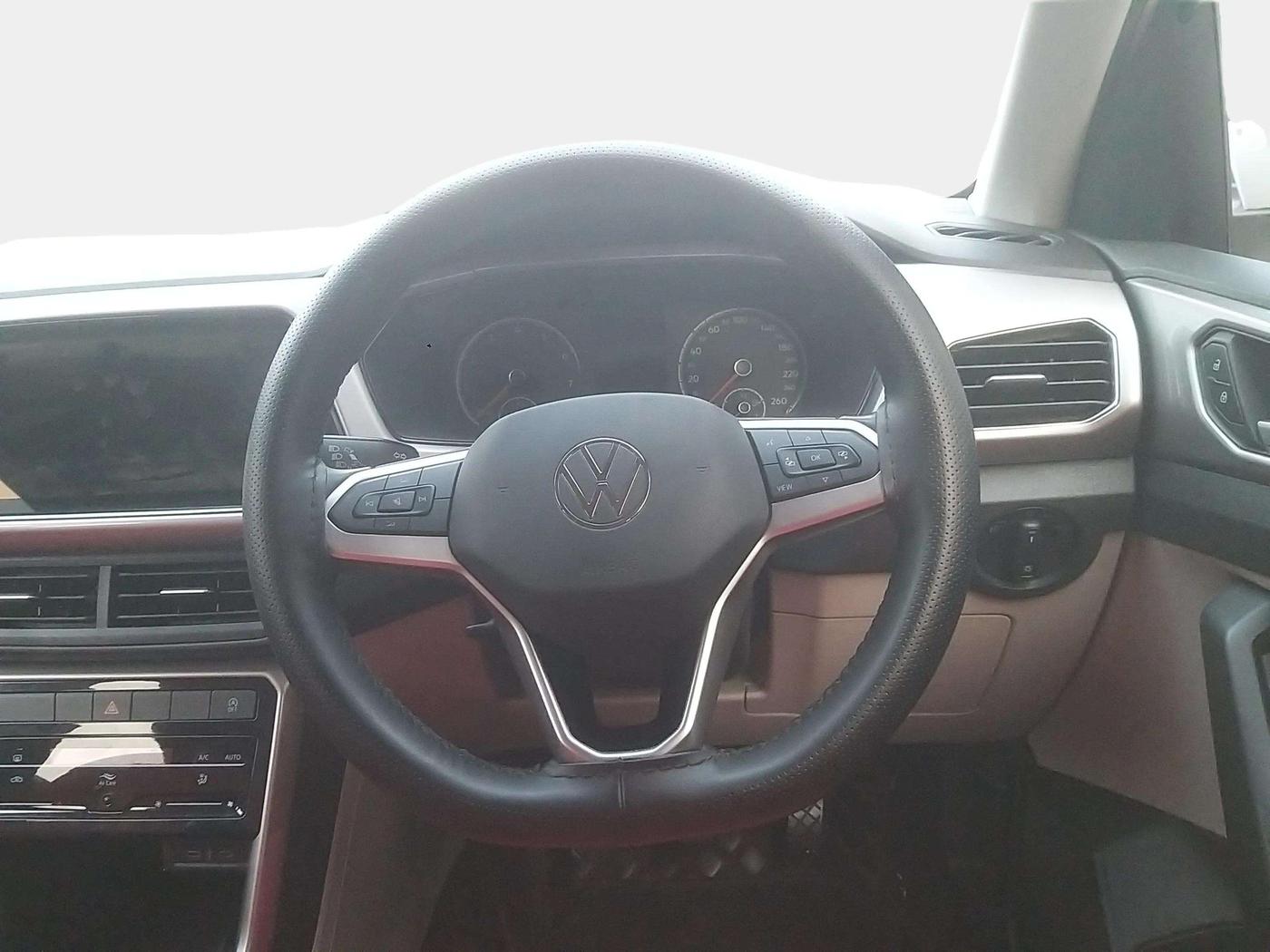 2022 Volkswagen TAIGUN GT 1.5 TSI MT, Petrol, Manual, 12,304 km, Steering Wheel Close Up