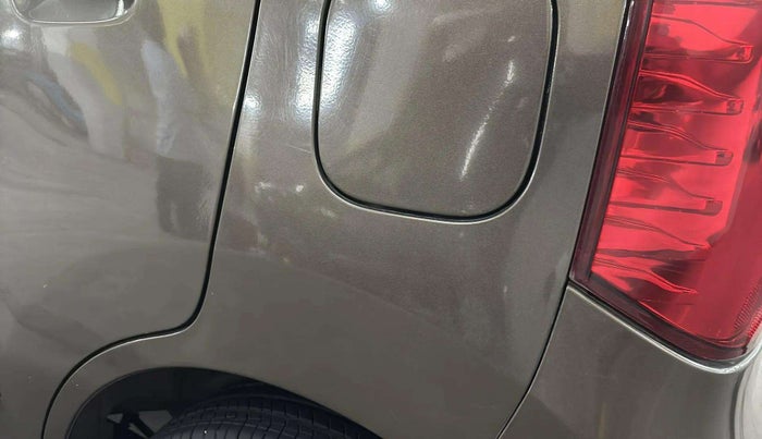 2017 Maruti Wagon R 1.0 VXI, Petrol, Manual, 17,248 km, Left quarter panel - Slightly dented