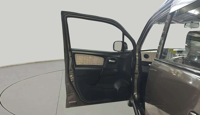 2017 Maruti Wagon R 1.0 VXI, Petrol, Manual, 17,248 km, LHS Front Door
