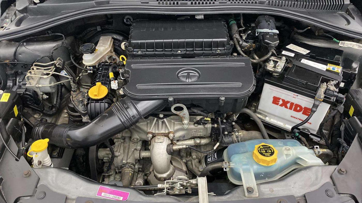 2021 Tata Tiago XT PETROL, Petrol, Manual, 9,100 km, Engine View
