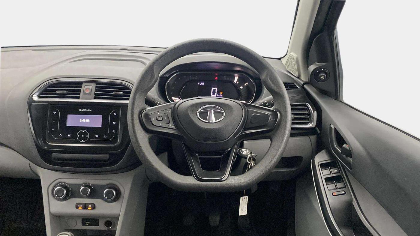 2021 Tata Tiago XT PETROL, Petrol, Manual, 9,100 km, Steering Wheel Close Up