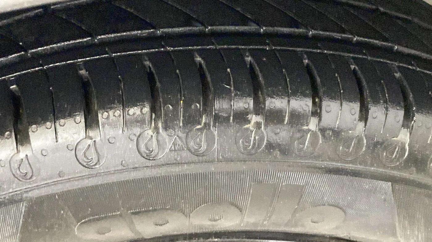 2021 Tata Tiago XT PETROL, Petrol, Manual, 9,100 km, Right Front Tyre Tread