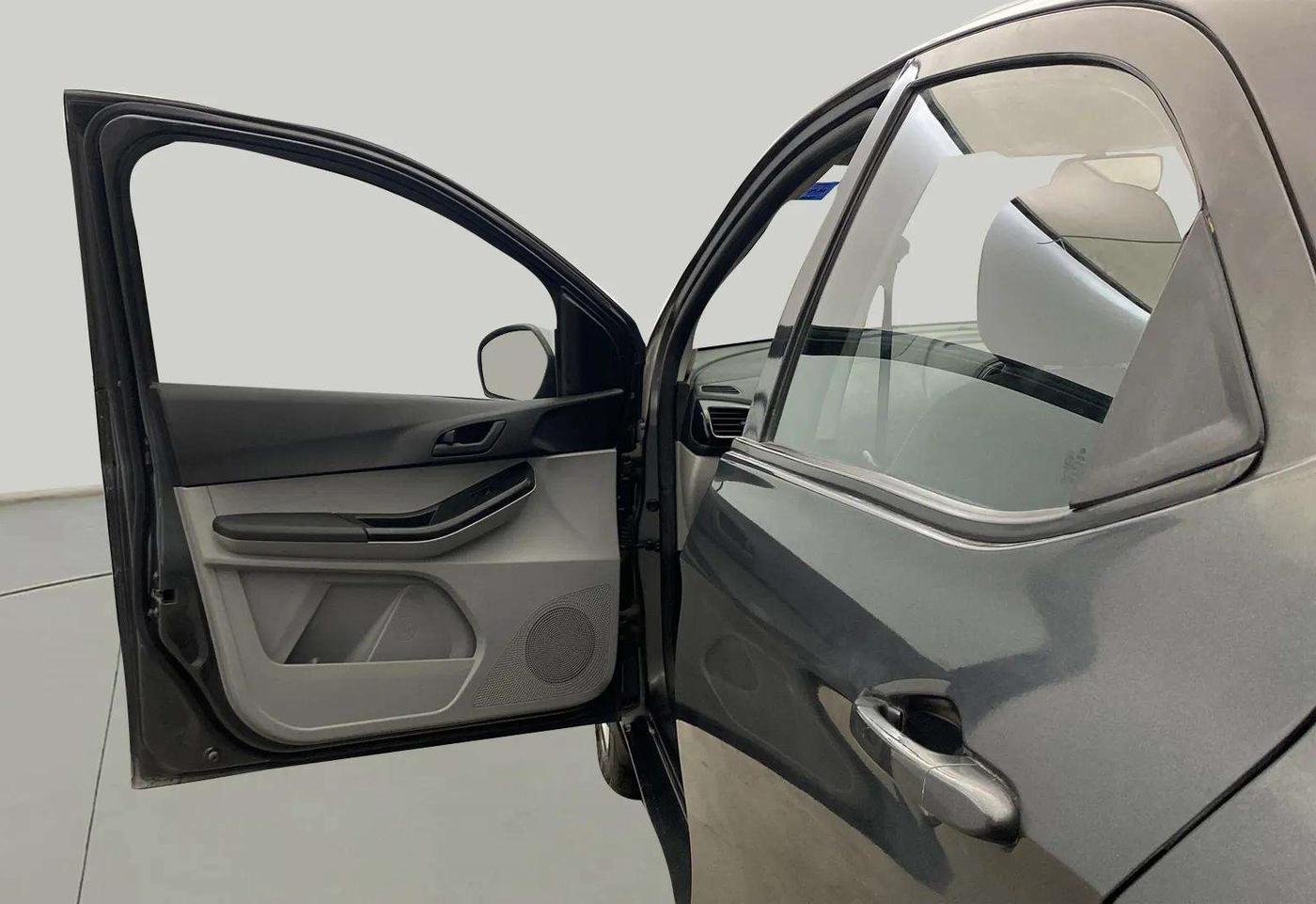 2021 Tata Tiago XT PETROL, Petrol, Manual, 9,100 km, LHS Front Door