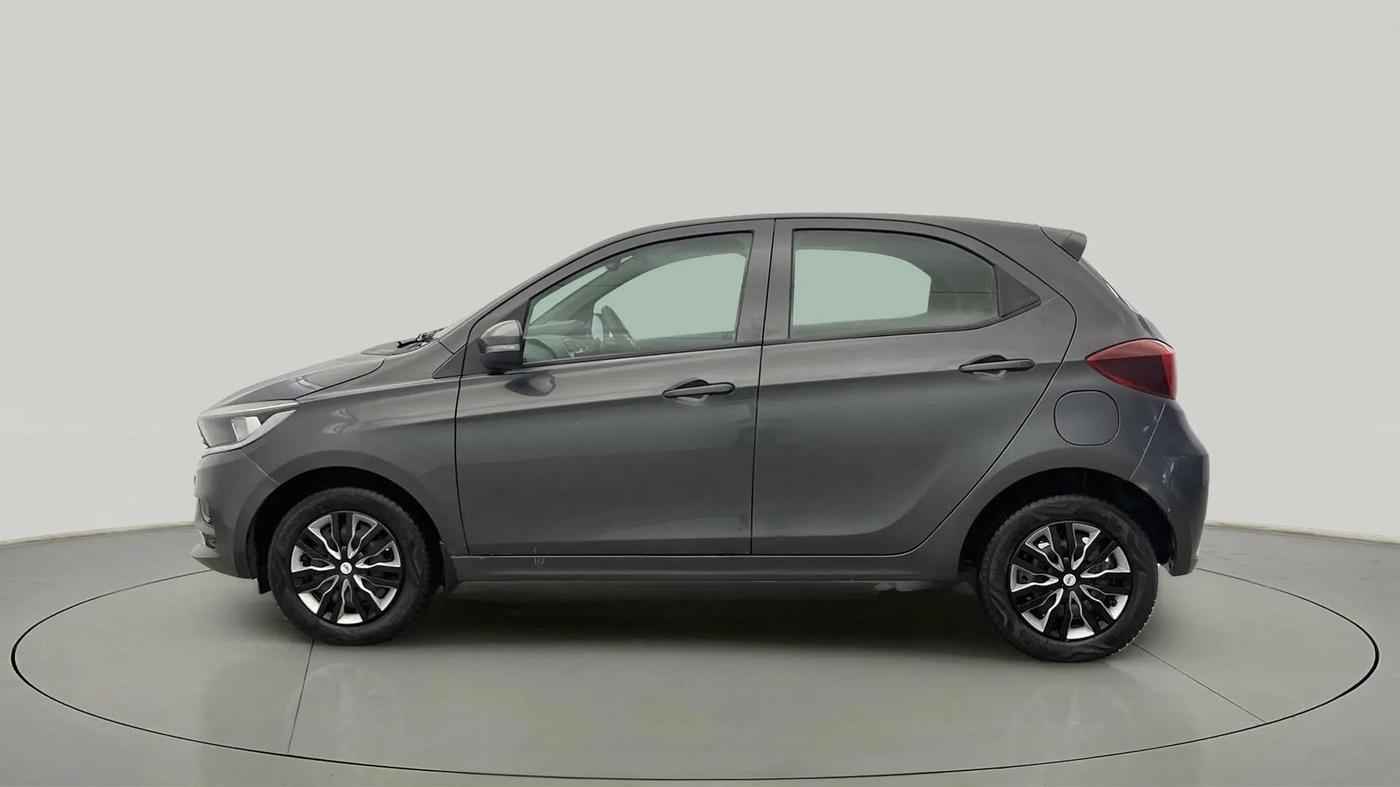 2021 Tata Tiago XT PETROL, Petrol, Manual, 9,100 km, Left Side