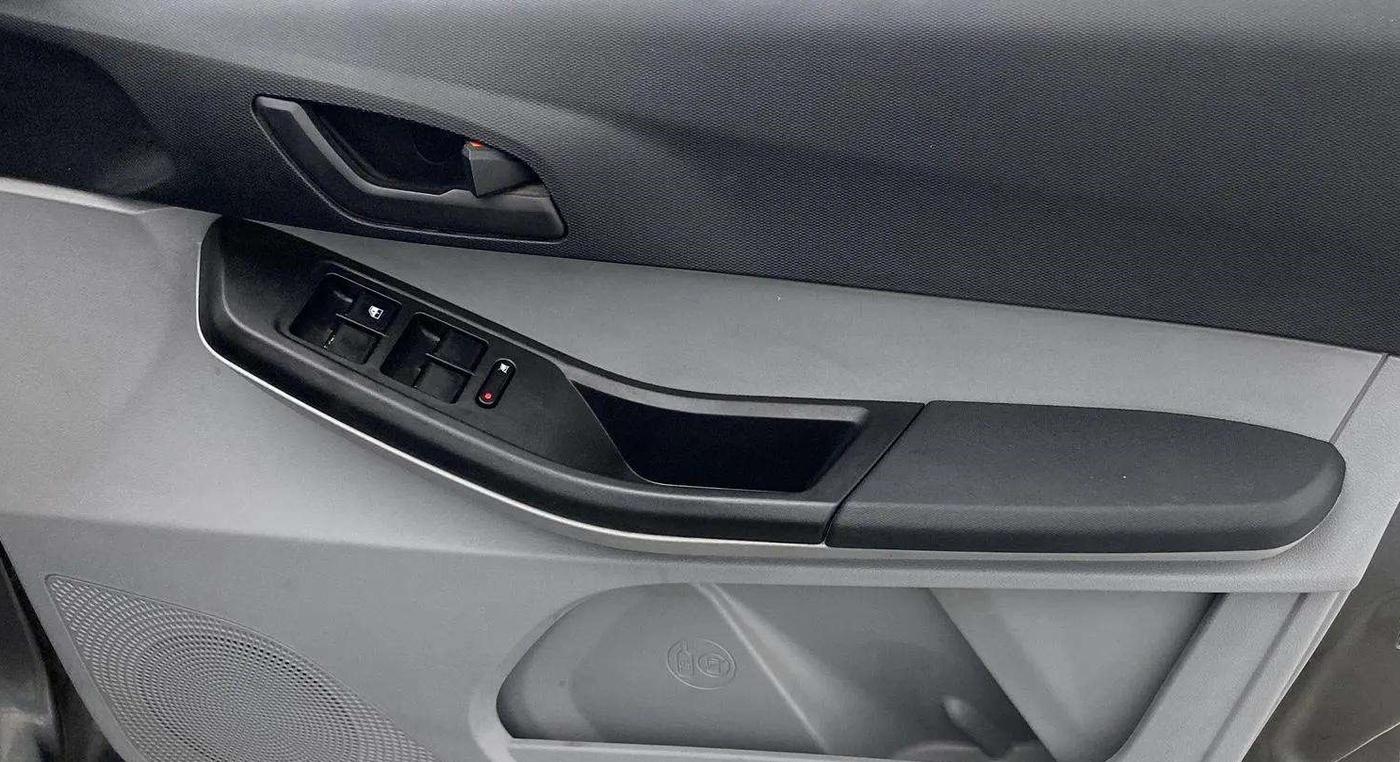 2021 Tata Tiago XT PETROL, Petrol, Manual, 9,100 km, Driver Side Door Panels Control