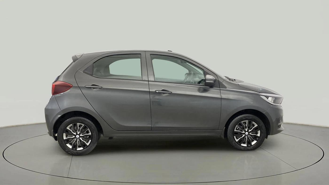 2021 Tata Tiago XT PETROL, Petrol, Manual, 9,100 km, Right Side View