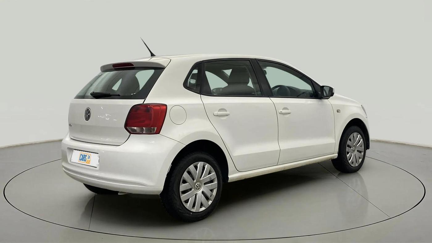 2014 Volkswagen Polo COMFORTLINE 1.2L, Petrol, Manual, 65,141 km, Right Back Diagonal