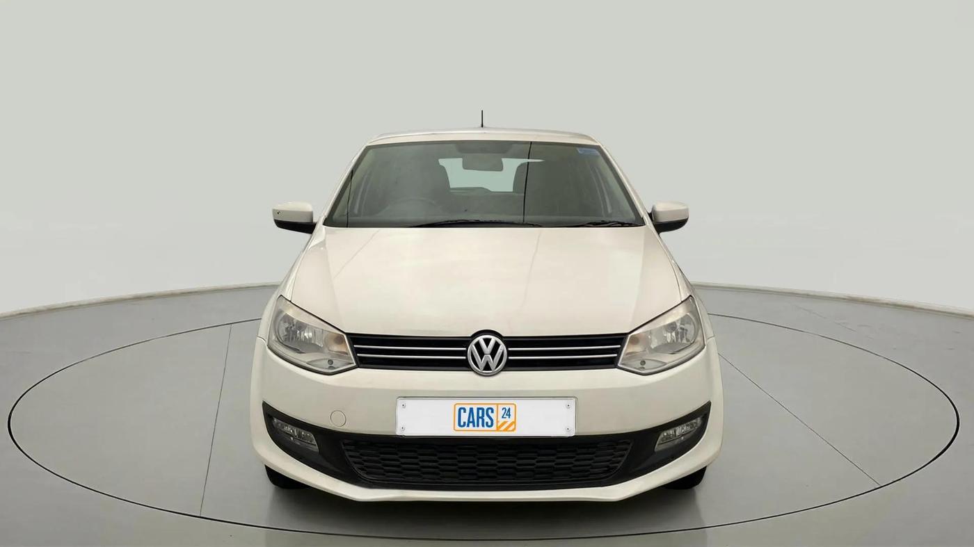 2014 Volkswagen Polo COMFORTLINE 1.2L, Petrol, Manual, 65,141 km, Front