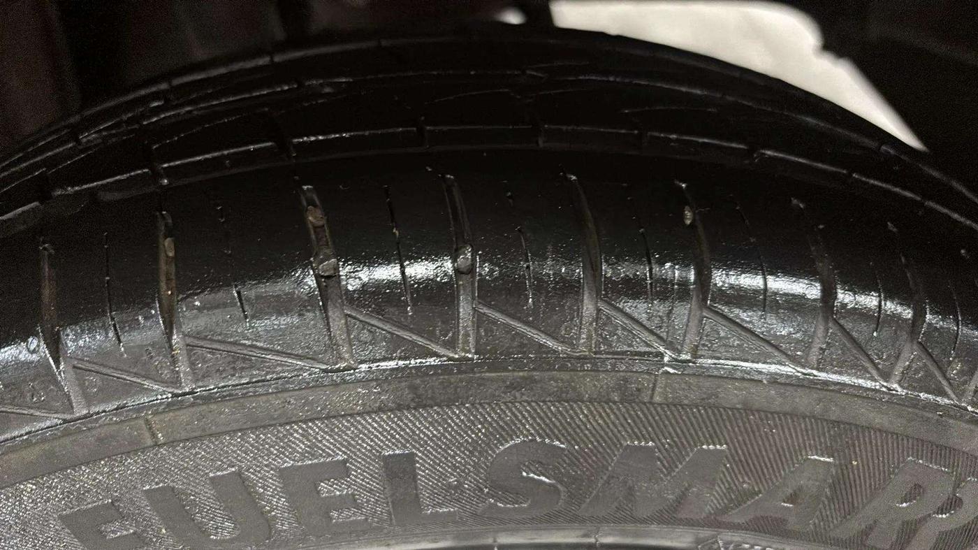 2020 Maruti Alto VXI, Petrol, Manual, 6,081 km, Left Rear Tyre Tread