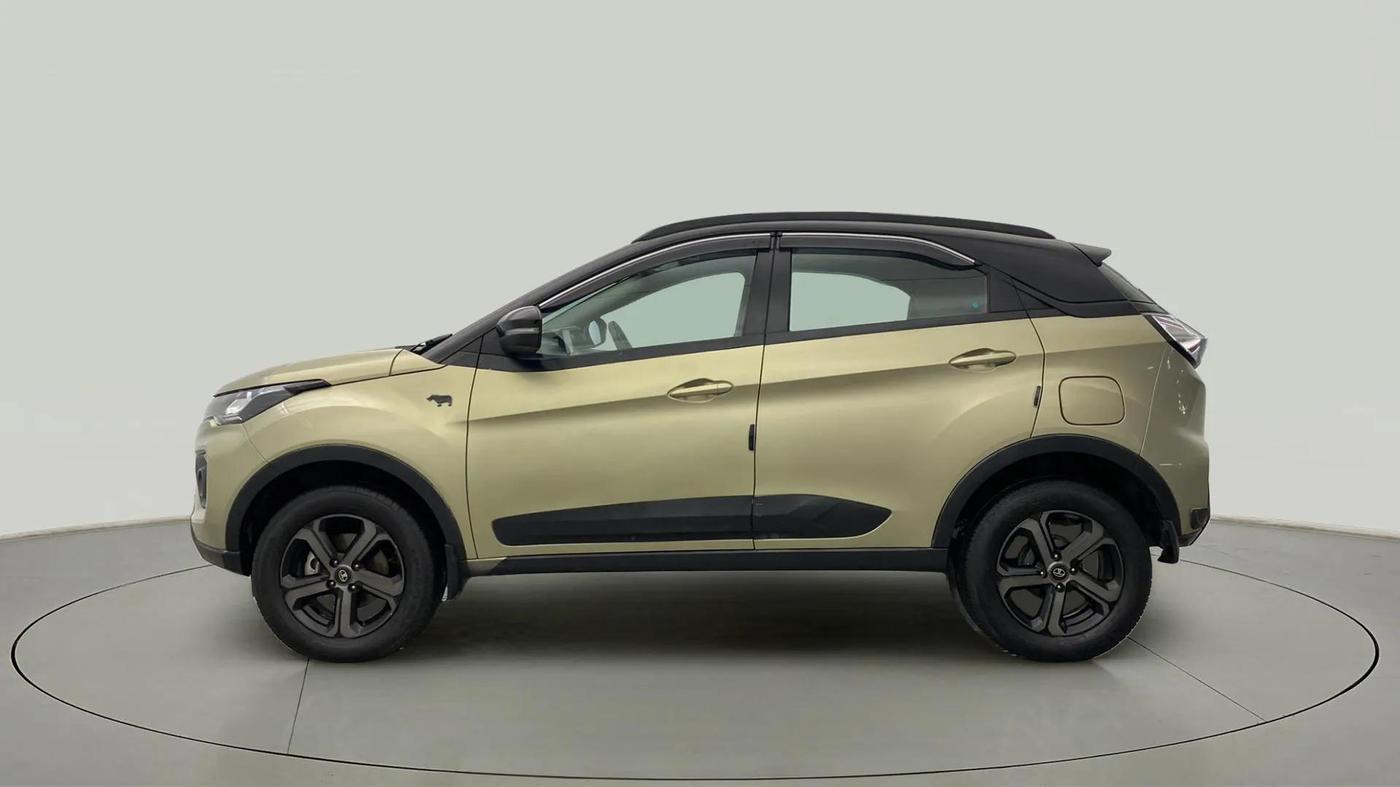 2022 Tata NEXON XZ PLUS (PREMIUM) KAZIRANGA PETROL, Petrol, Manual, 44,432 km, Left Side