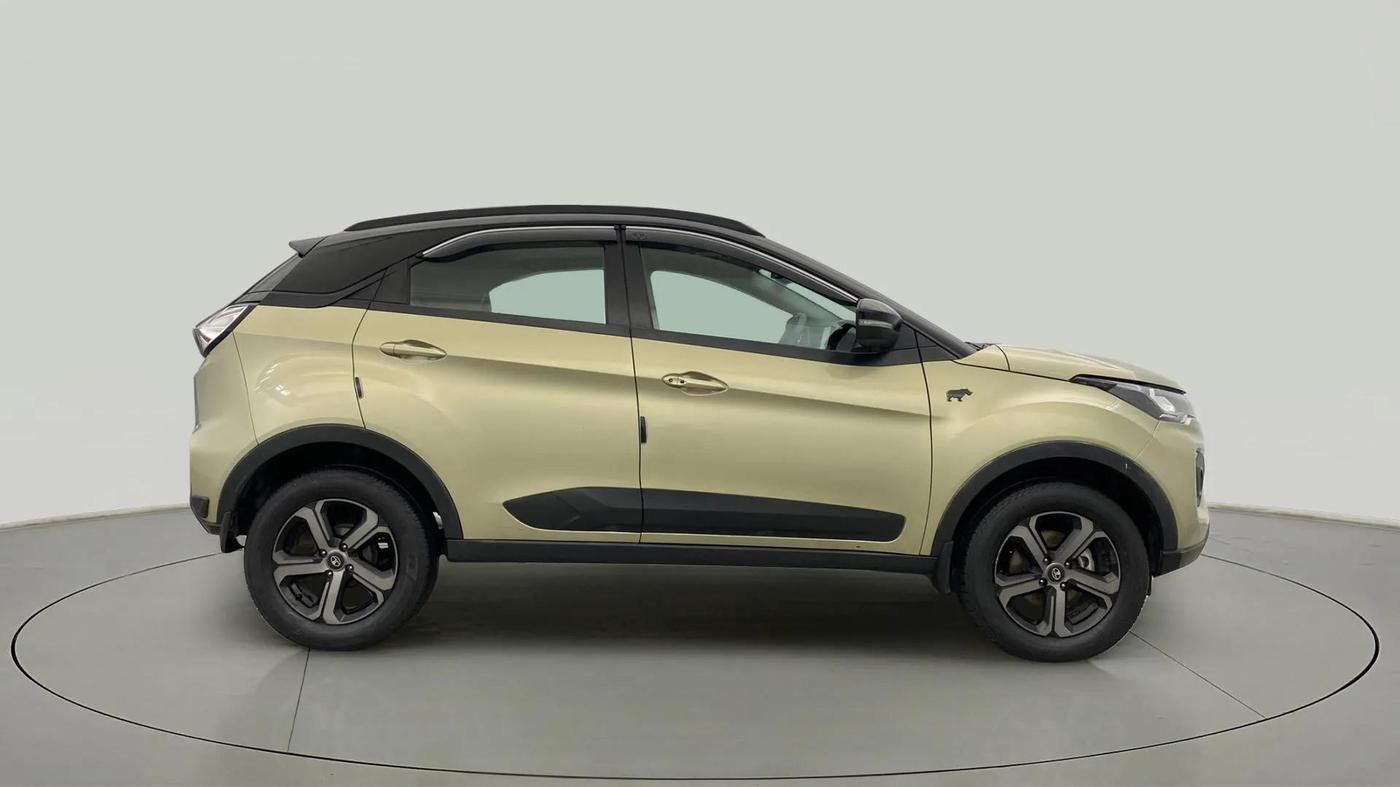 2022 Tata NEXON XZ PLUS (PREMIUM) KAZIRANGA PETROL, Petrol, Manual, 44,432 km, Right Side View
