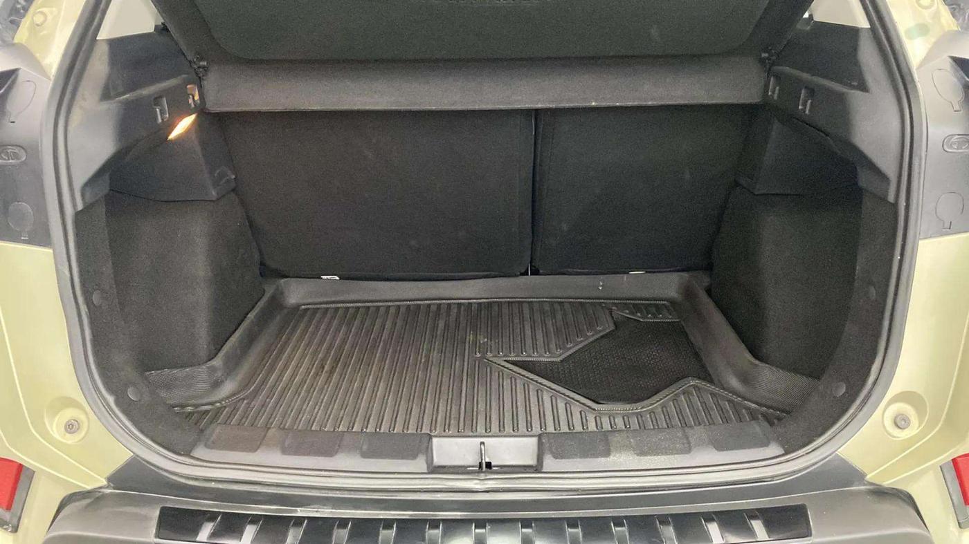 2022 Tata NEXON XZ PLUS (PREMIUM) KAZIRANGA PETROL, Petrol, Manual, 44,432 km, Boot Open Zoomed View