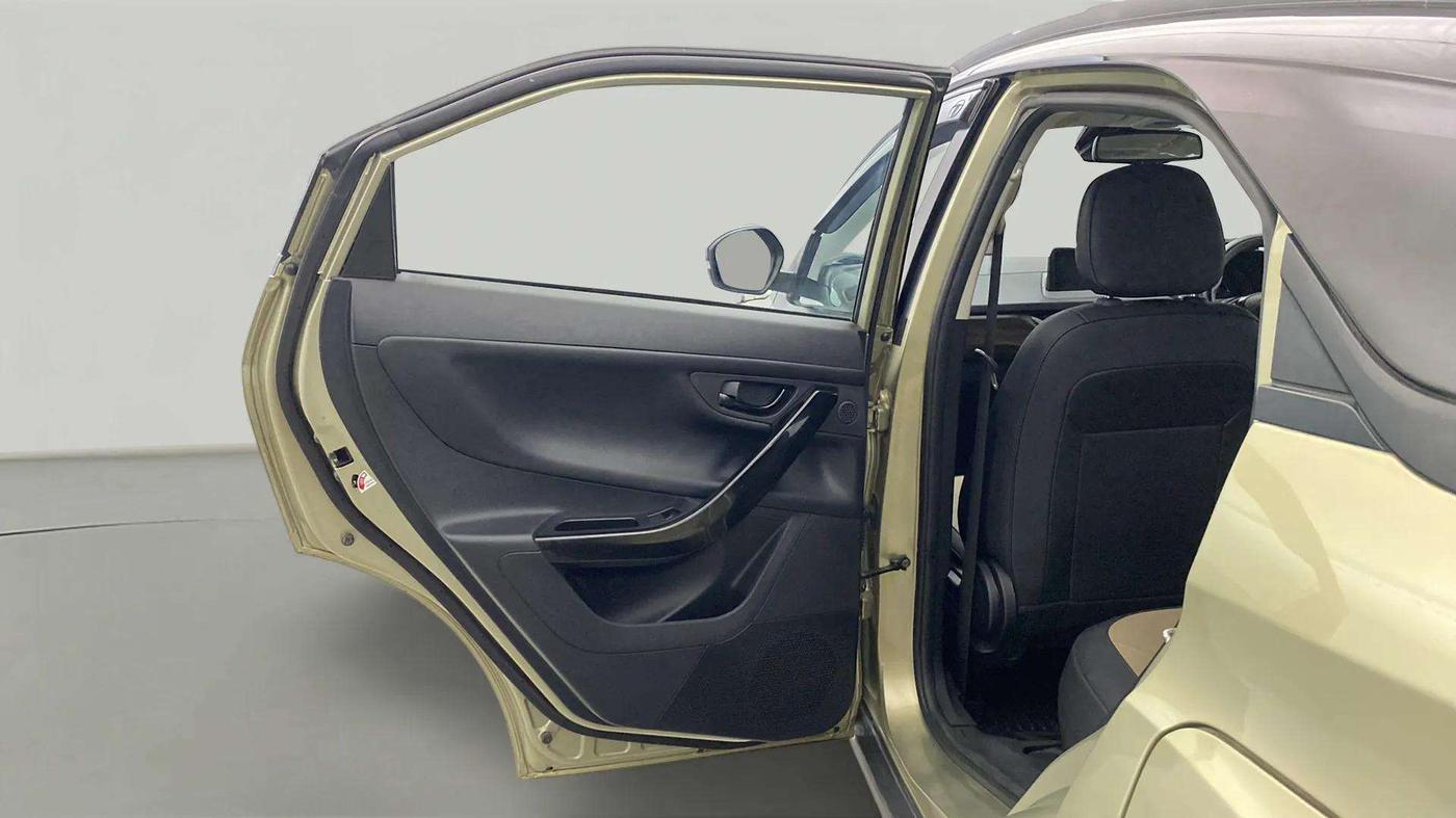 2022 Tata NEXON XZ PLUS (PREMIUM) KAZIRANGA PETROL, Petrol, Manual, 44,432 km, LHS Rear Door