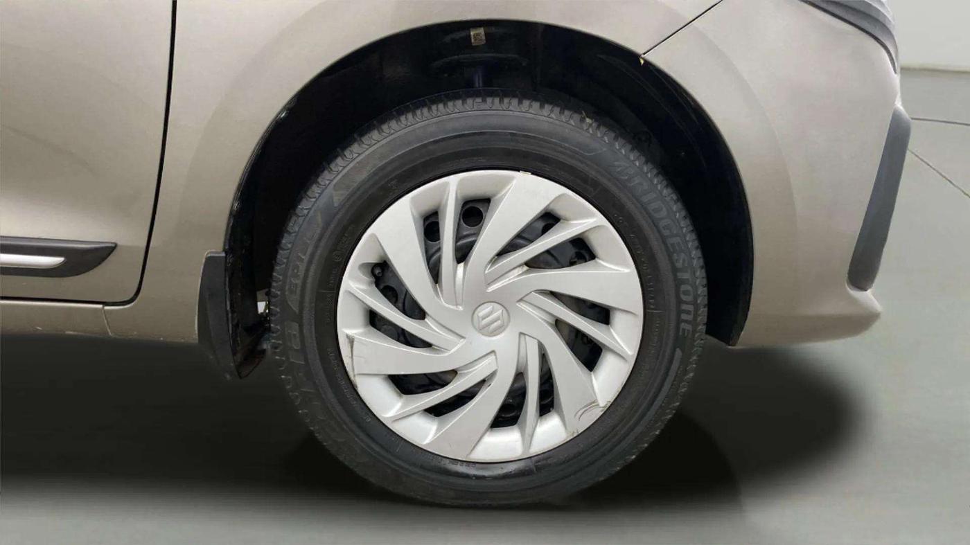 2021 Maruti Ertiga VXI CNG, CNG, Manual, 65,411 km, Right Front Wheel
