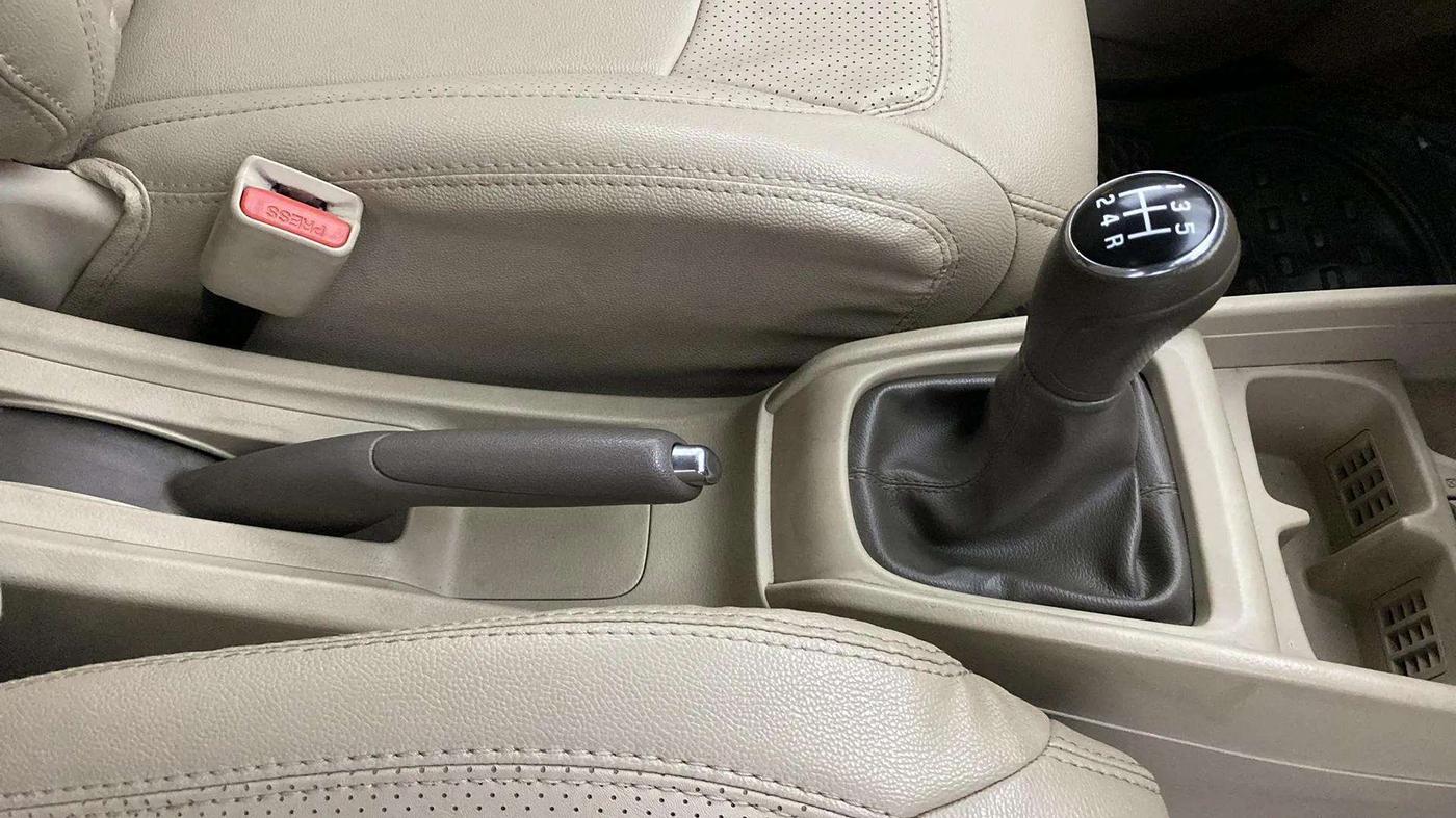 2021 Maruti Ertiga VXI CNG, CNG, Manual, 65,411 km, Gear Lever