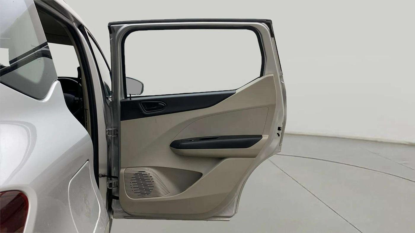 2023 Renault TRIBER RXT, Petrol, Manual, 22,640 km, RHS Rear Door