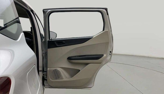 2023 Renault TRIBER RXT, Petrol, Manual, 21,982 km, RHS Rear Door