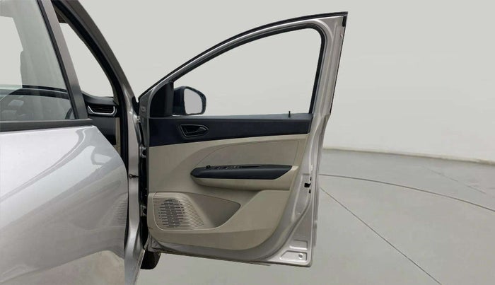 2023 Renault TRIBER RXT, Petrol, Manual, 21,982 km, RHS Front Door