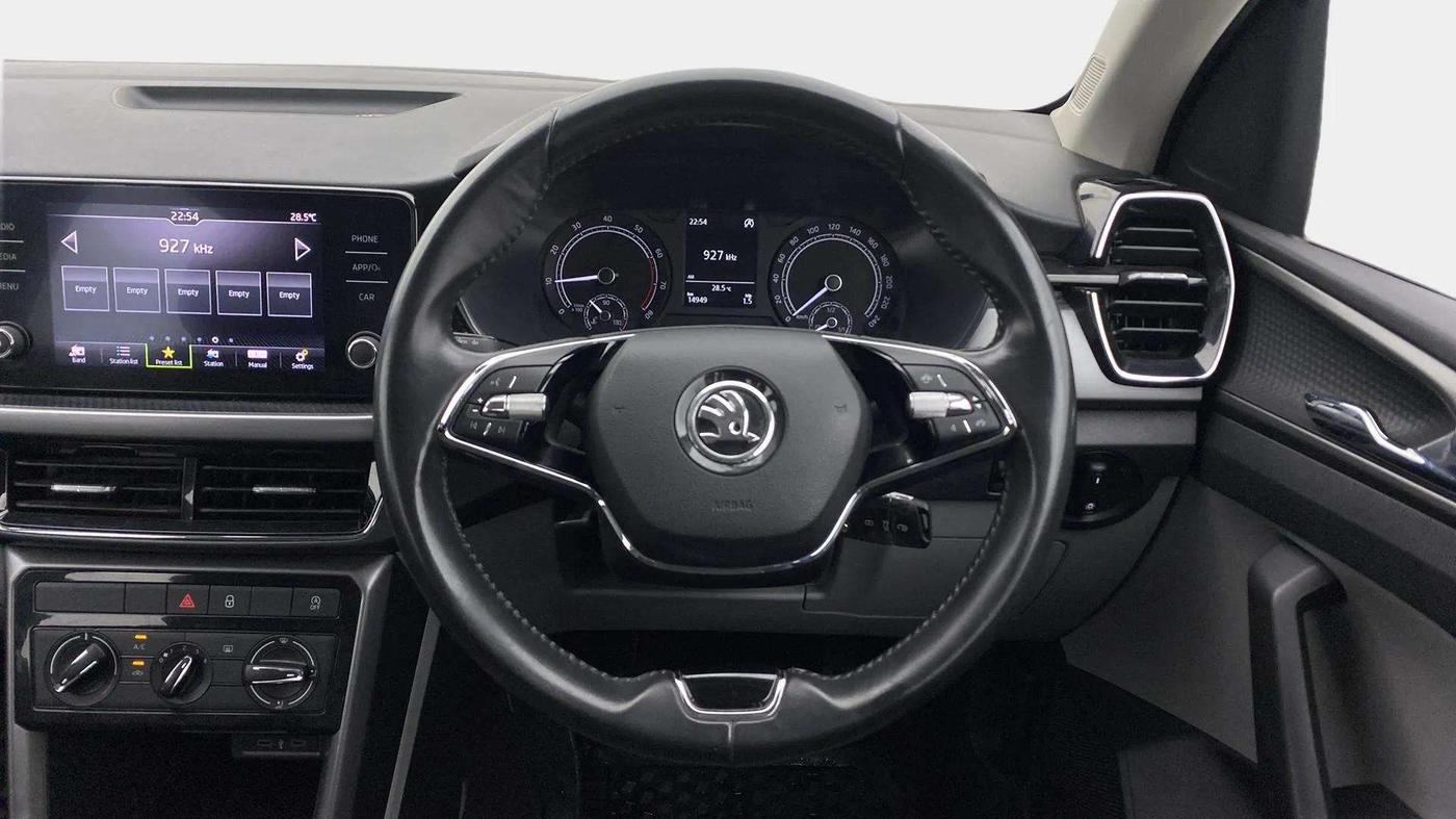 2022 Skoda KUSHAQ AMBITION 1.0L TSI MT, Petrol, Manual, 15,094 km, Steering Wheel Close Up
