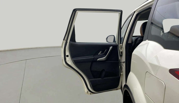 2020 Mahindra XUV500 W7, Diesel, Manual, 95,073 km, LHS Rear Door