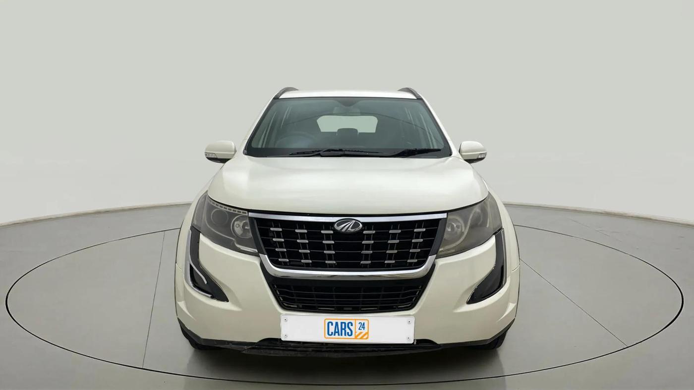 2020 Mahindra XUV500 W7, Diesel, Manual, 95,758 km, Front