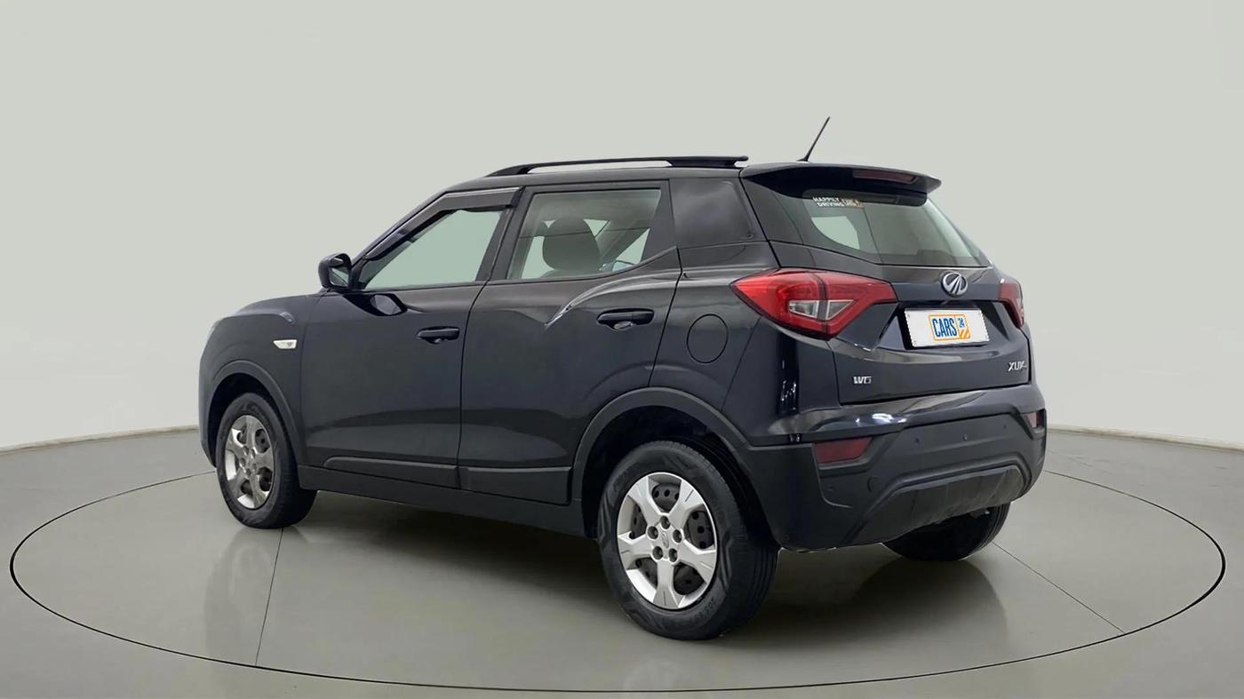2019 Mahindra XUV300 W6 1.5 DIESEL, Diesel, Manual, 99,926 km, Left Back Diagonal