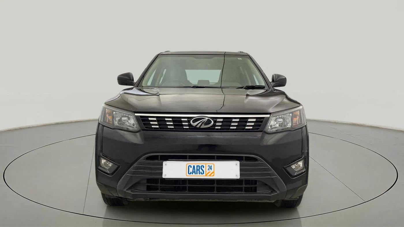 2019 Mahindra XUV300 W6 1.5 DIESEL, Diesel, Manual, 99,926 km, Front