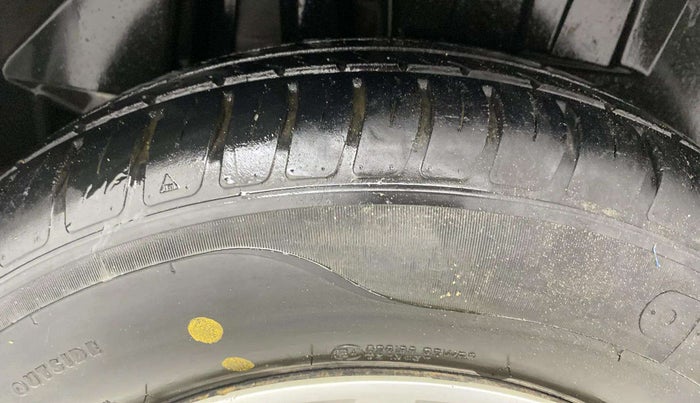 2018 Maruti Dzire VXI, Petrol, Manual, 62,878 km, Right Rear Tyre Tread